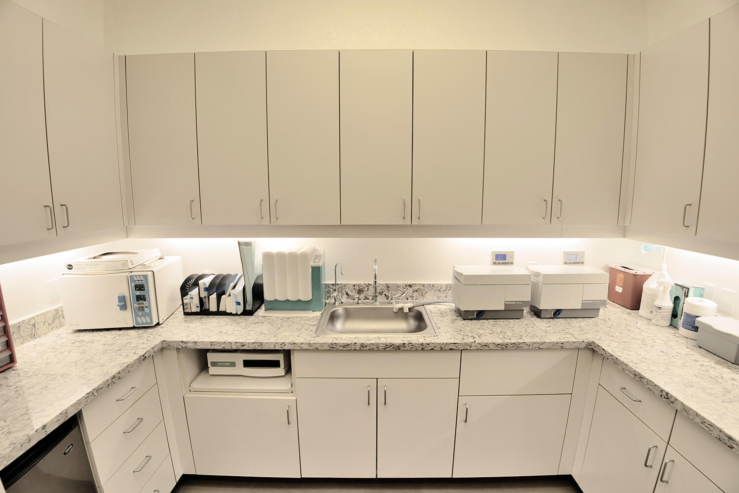 Advanced dental care equipment